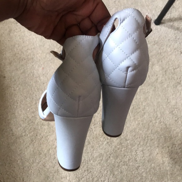 Madden Girl Blennd Quilted Light Blue Block-Heel Ankle Strap Sandals-Size 8.5 - Picture 8 of 10